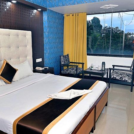 Hotel Rajhans International Bhāgalpur Eksteriør bilde
