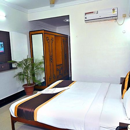 Hotel Rajhans International Bhāgalpur Eksteriør bilde