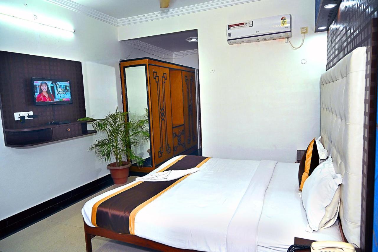 Hotel Rajhans International Bhāgalpur Eksteriør bilde
