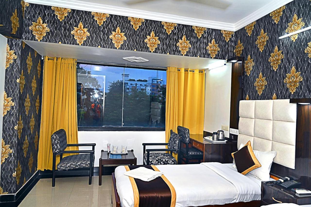 Hotel Rajhans International Bhāgalpur Eksteriør bilde
