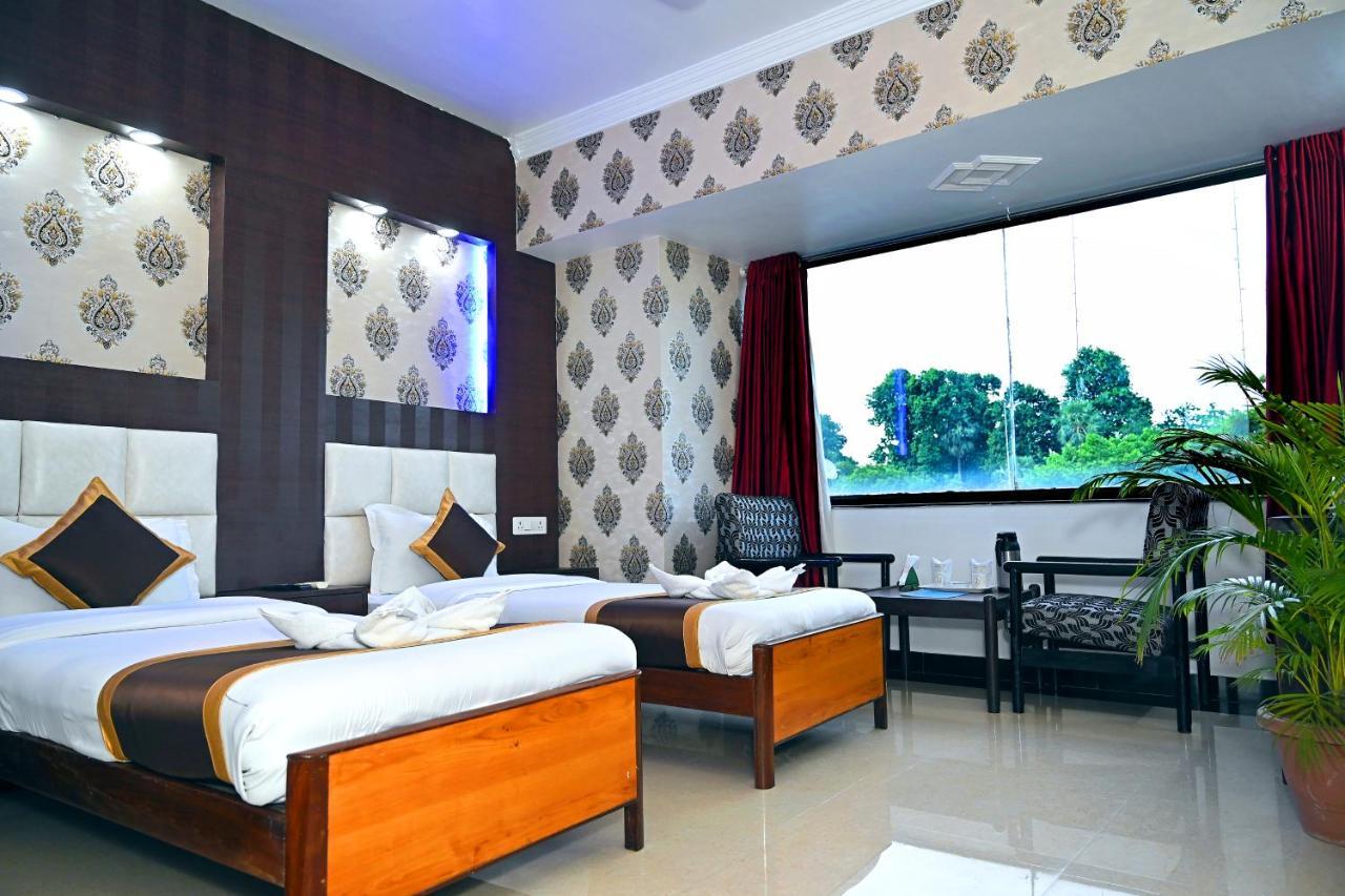 Hotel Rajhans International Bhāgalpur Eksteriør bilde