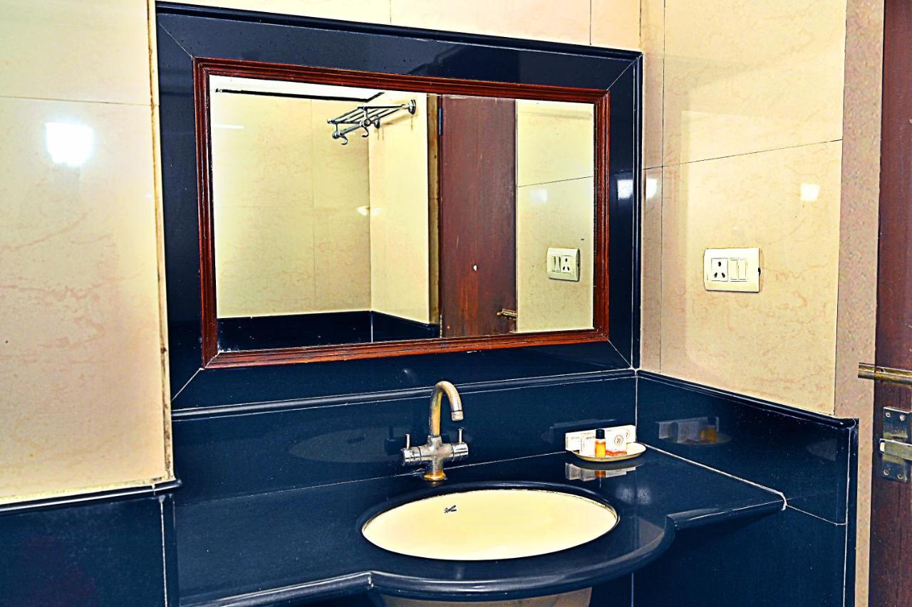 Hotel Rajhans International Bhāgalpur Eksteriør bilde